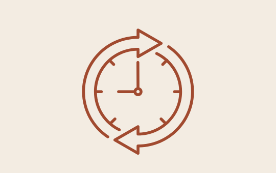 Clock with arrows icon representing peptide therapy recovery and longevity